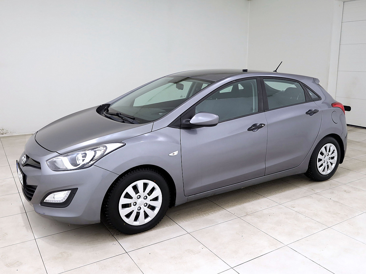 Hyundai i30 Comfort 1.4 CRDi 66 kW - Photo 2