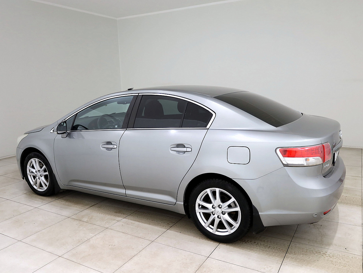 Toyota Avensis Linea Sol ATM 1.8 108 kW - Photo 4