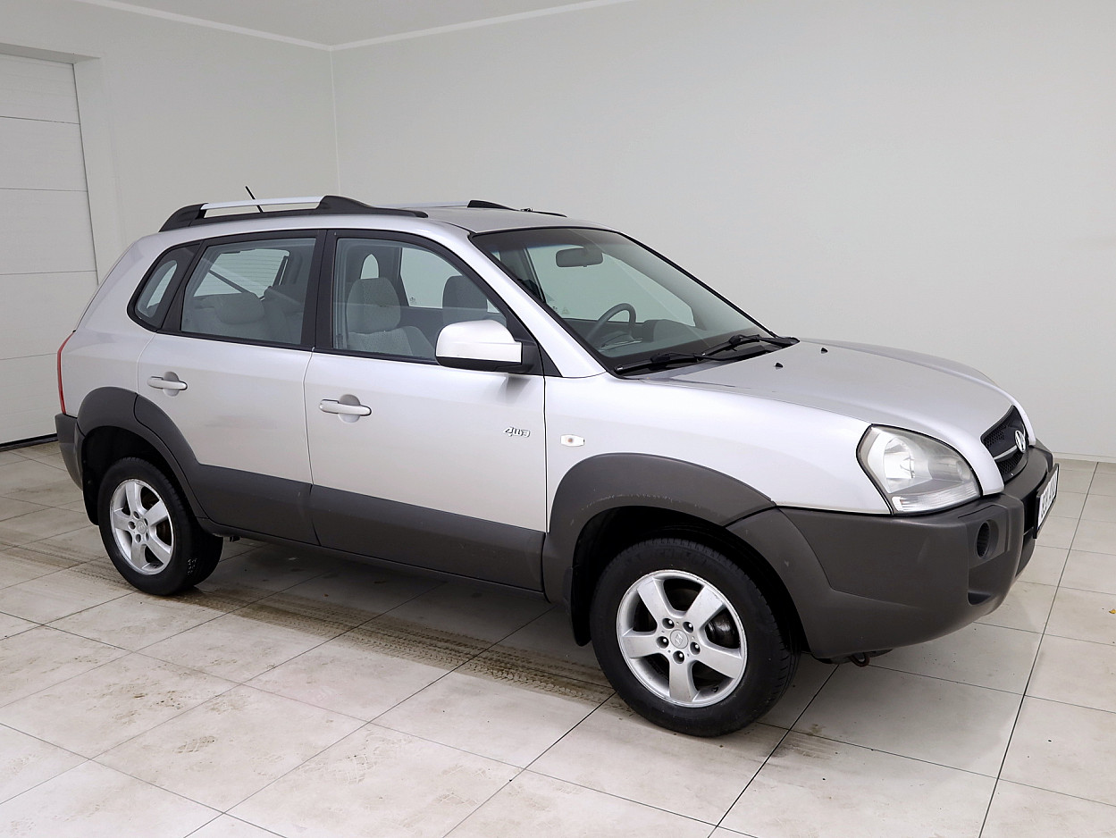 Hyundai Tucson Comfort 4x4 2.0 104 kW - Photo 1