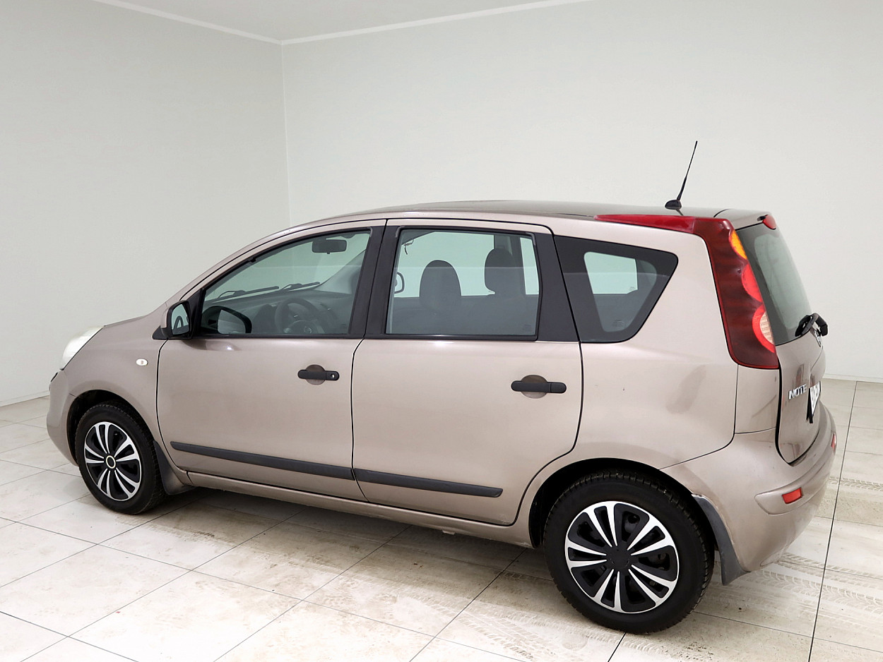 Nissan Note Facelift 1.4 65 kW - Photo 4