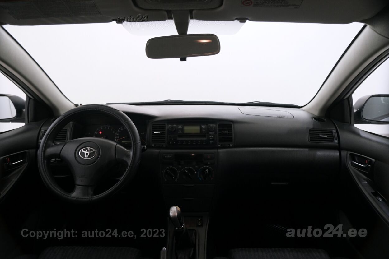 Toyota Corolla Caravan 1.4 VVT-i 71 kW - Photo 5
