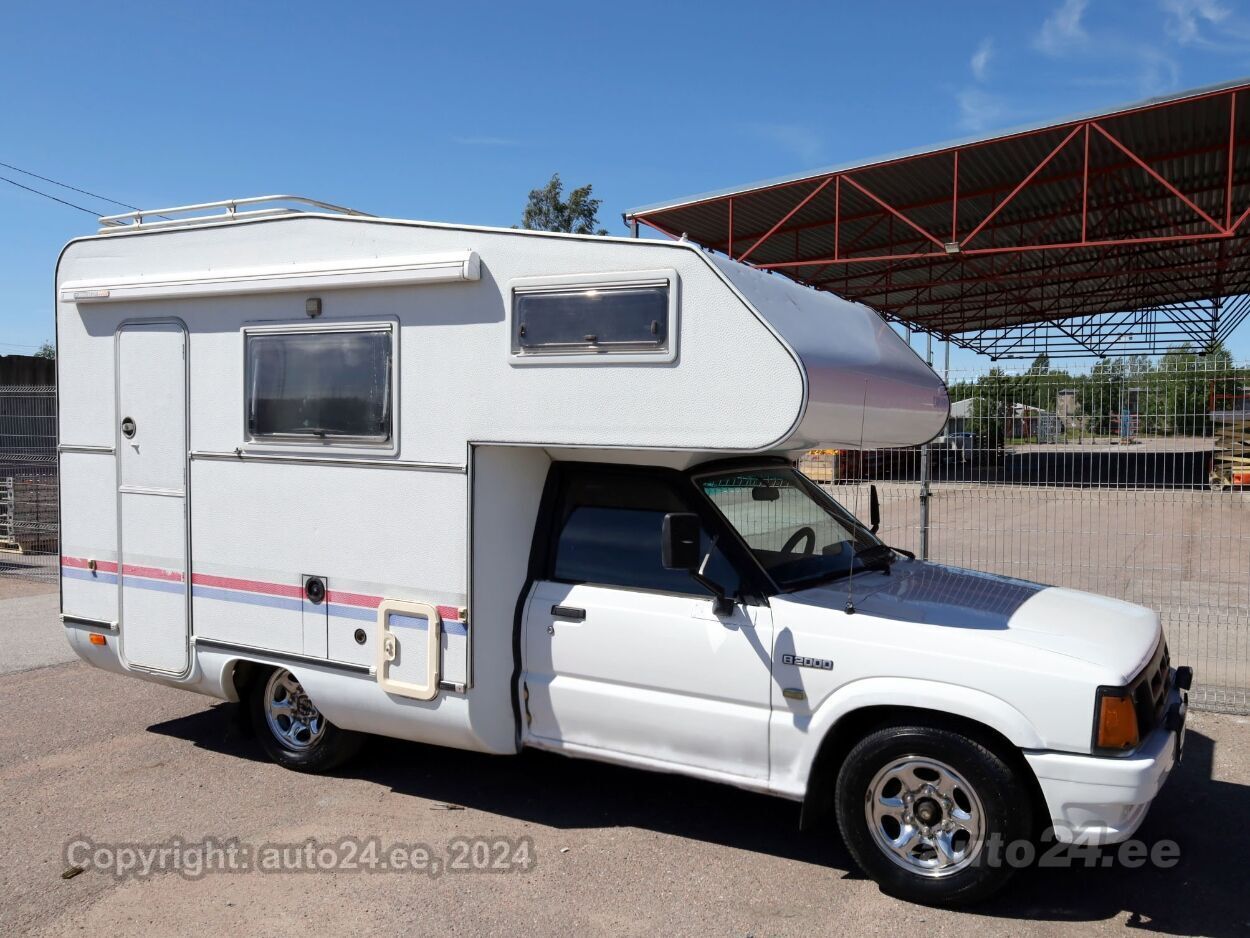 Mazda Camper Autoelamu LPG 2.0 70 kW - Photo 1