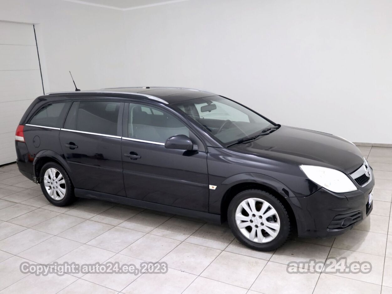 Opel Vectra Comfort Facelift 1.9 CDTi 110 kW - Photo 1