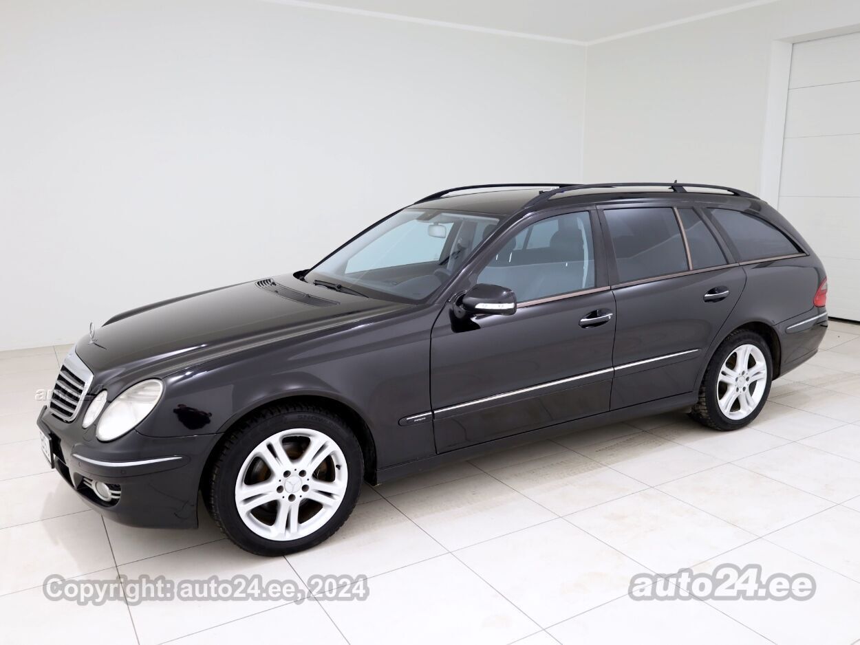 Mercedes-Benz E 280 Avantgarde 4Matic 4x4 Facelift ATM 3.0 CDI 140 kW - Photo 2