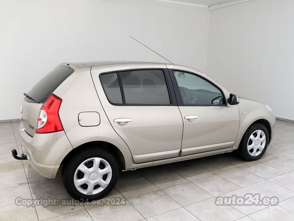 Dacia Sandero Elegance 1.6 64 kW - Photo 3