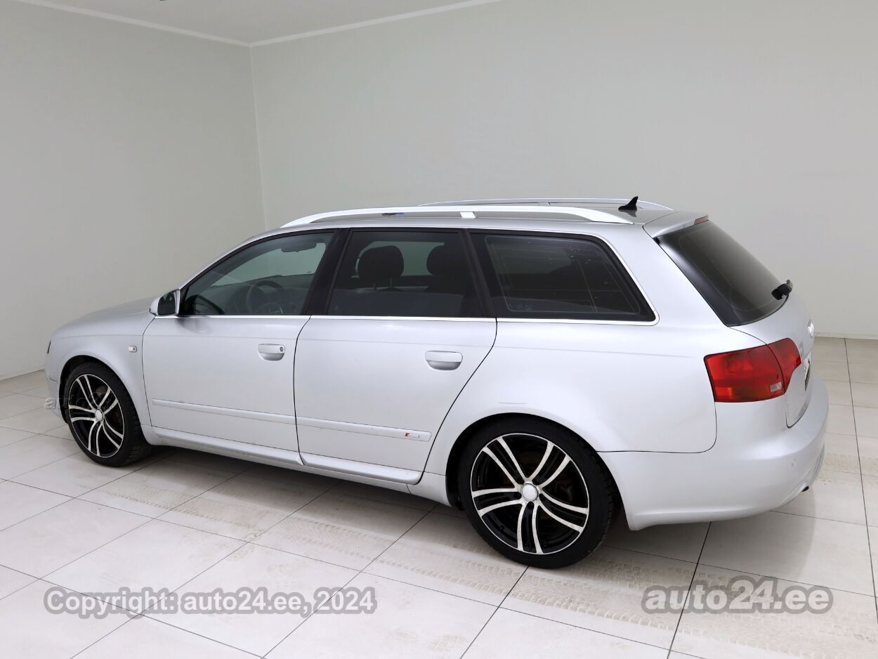 Audi A4 S-Line Quattro ATM 3.0 TDI 150 kW - Photo 4