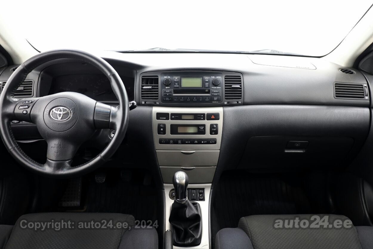 Toyota Corolla Linea Sol Facelift 1.4 D-4D 66 kW - Photo 5