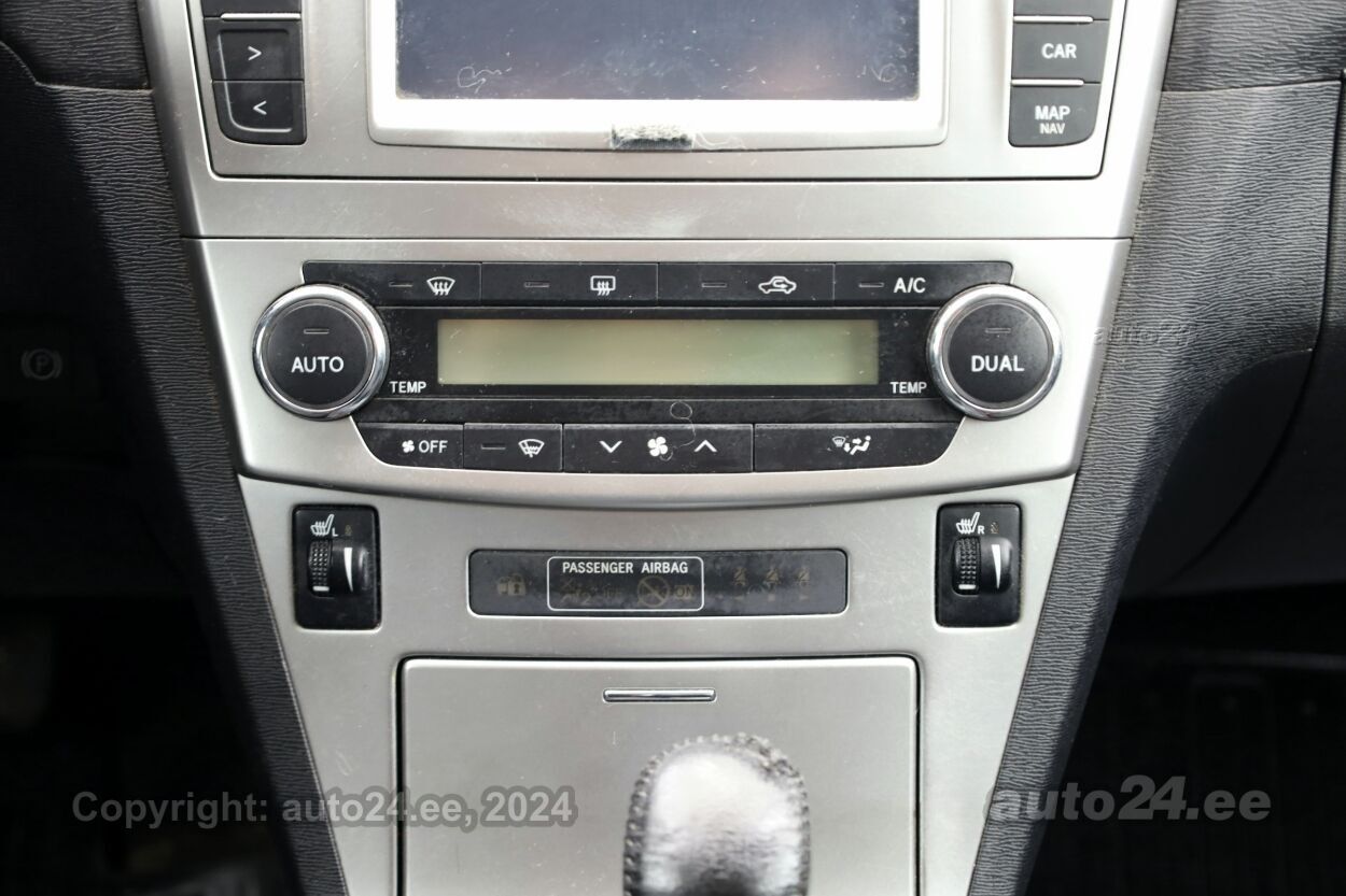 Toyota Avensis Linea Sol ATM 1.8 108 kW - Photo 8