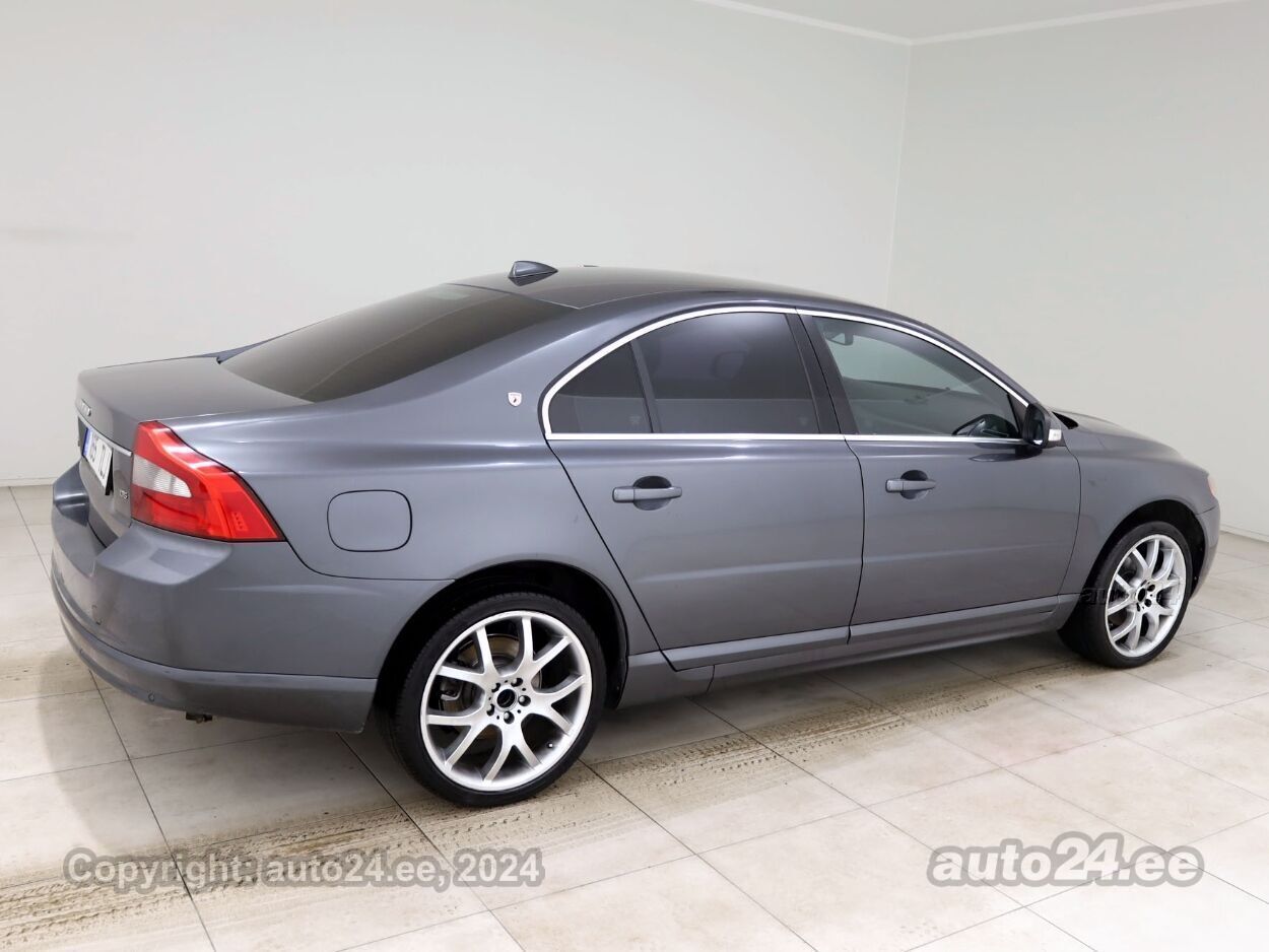 Volvo S80 Summum ATM 2.4 D5 136 kW - Photo 3