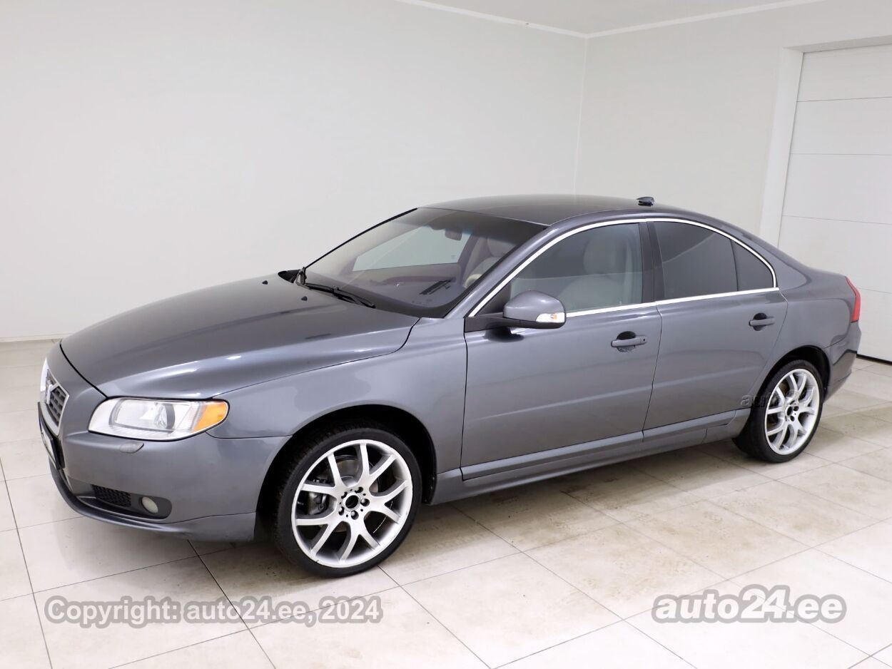 Volvo S80 Summum ATM 2.4 D5 136 kW - Photo 2