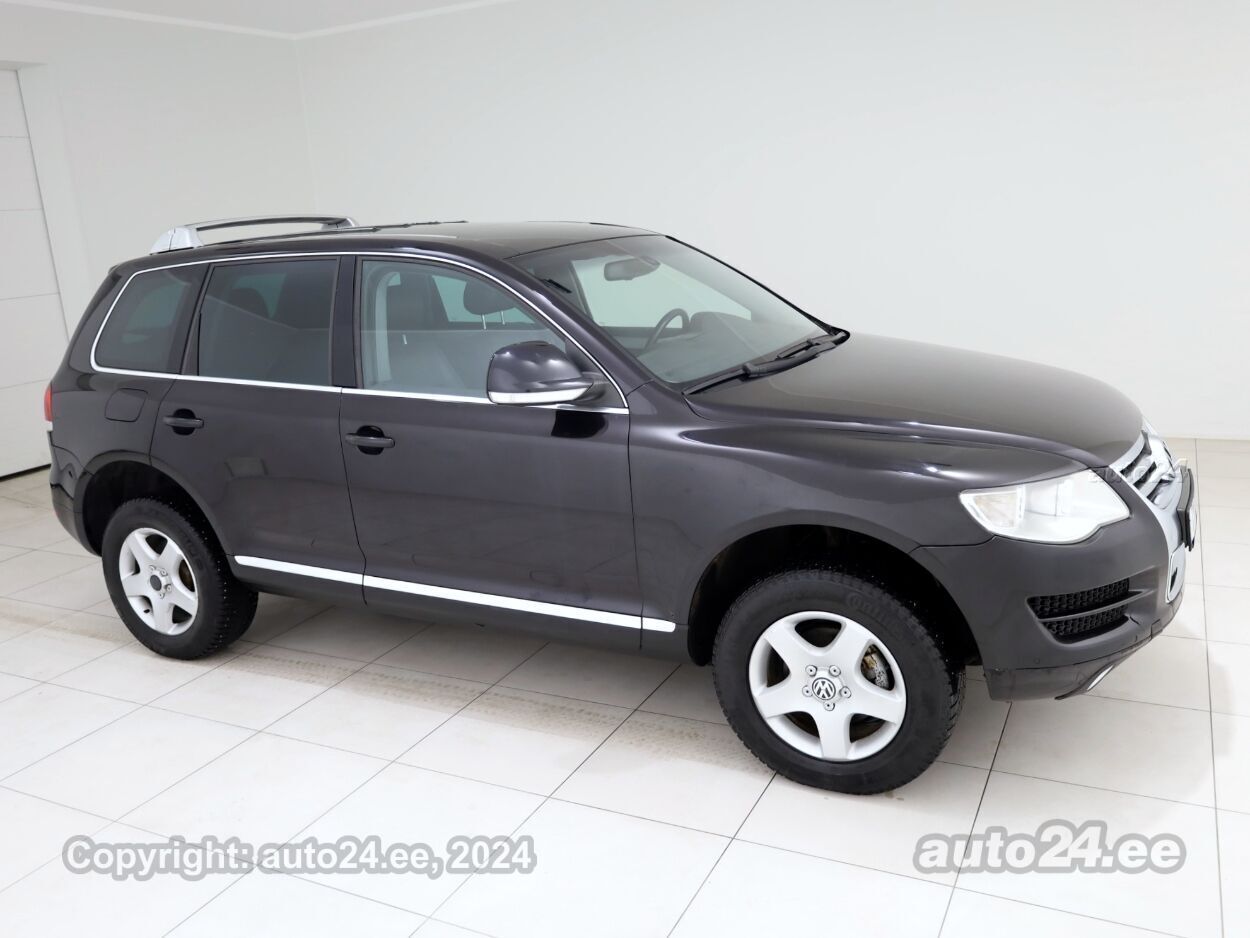 Volkswagen Touareg Highline Facelift ATM 2.5 TDI 120 kW - Photo 1