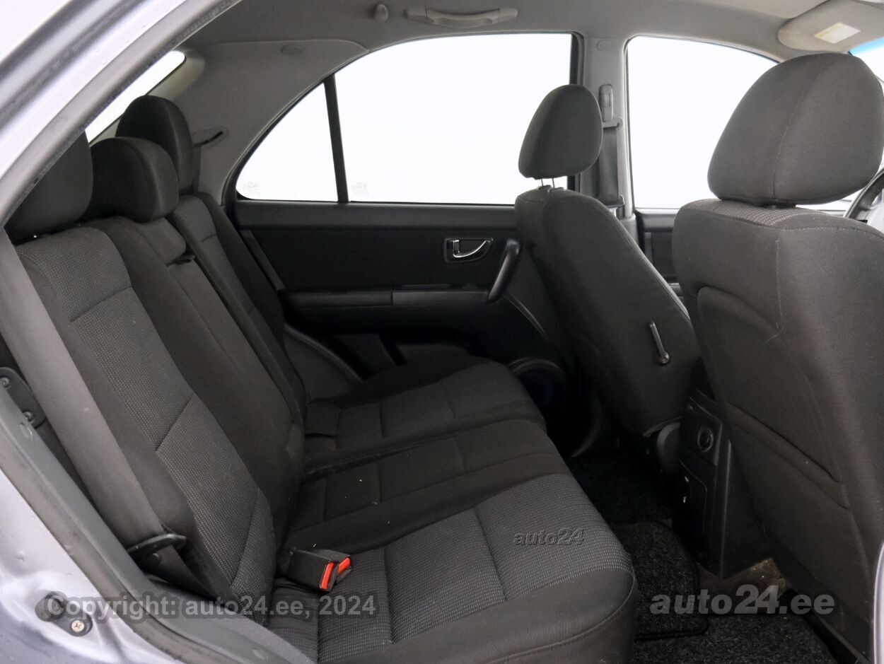 Kia Sorento Comfort Facelift ATM 2.5 CRD 125 kW - Photo 7