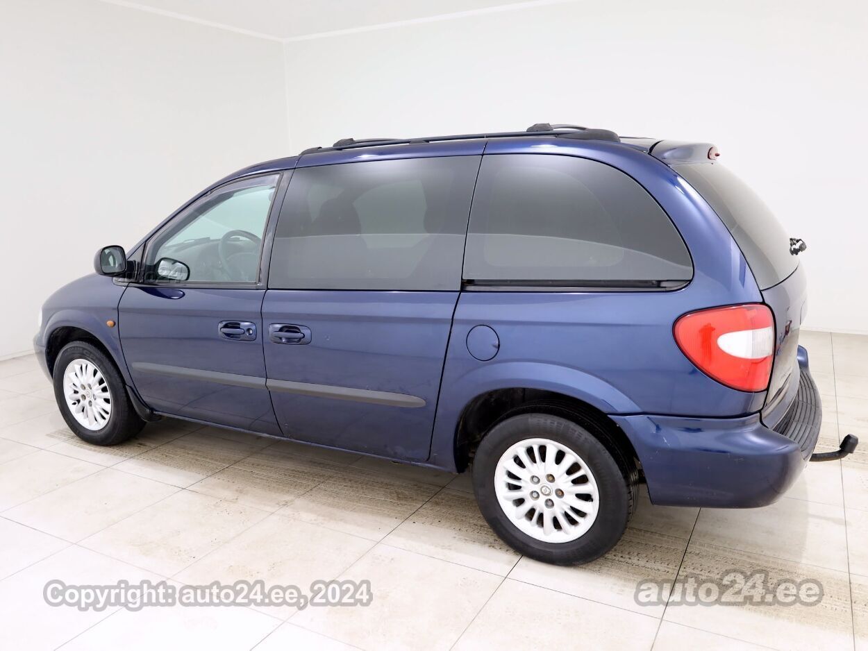 Chrysler Voyager Comfort 2.5 CRD 105 kW - Photo 4