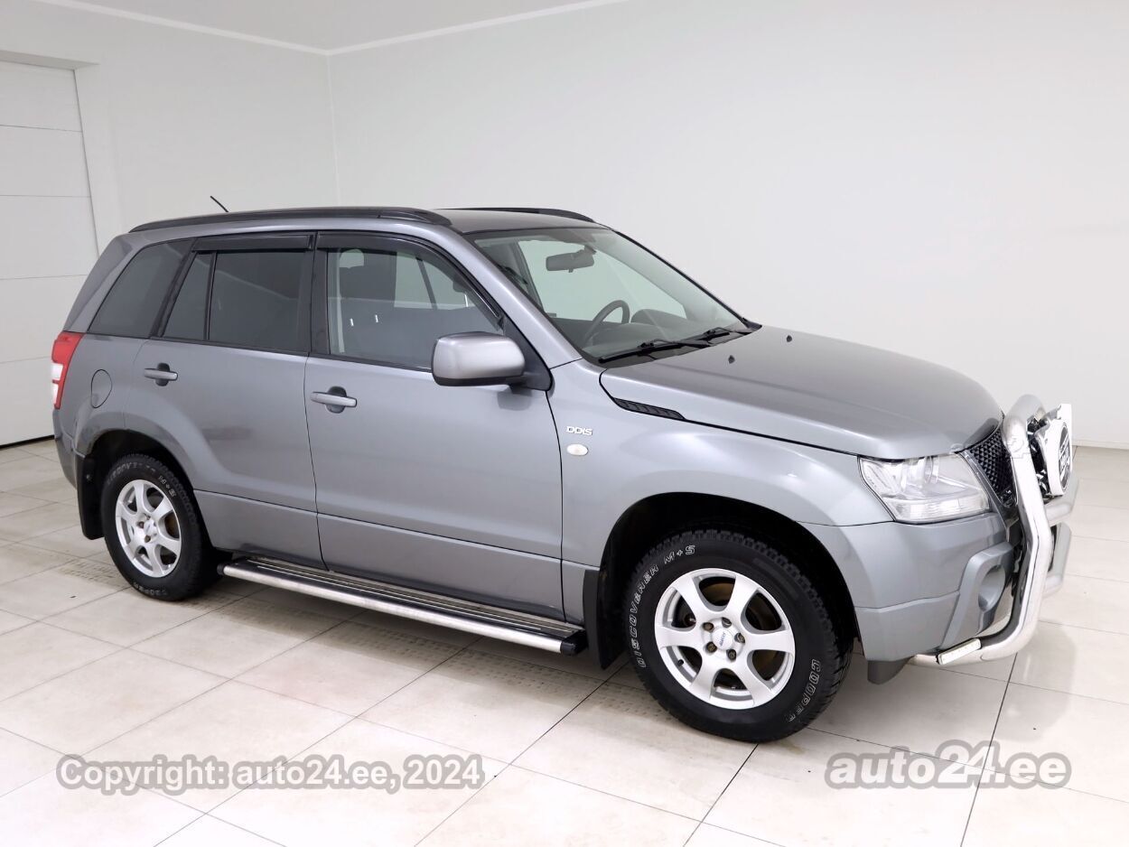 Suzuki Grand Vitara Offroad 1.9 DDiS 95 kW - Photo 1