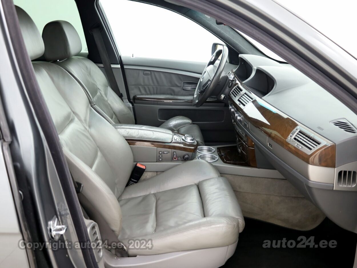 BMW 730 Executive Facelift ATM 3.0 D 170 kW - Photo 6