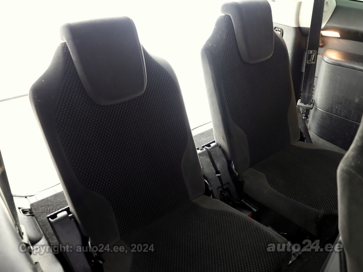 Citroen C4 Picasso Comfort ATM 2.0 HDi 100 kW - Photo 8