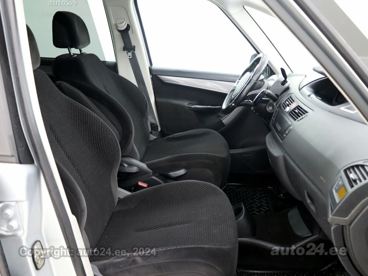 Citroen C4 Picasso Comfort ATM 2.0 HDi 100 kW - Photo 6