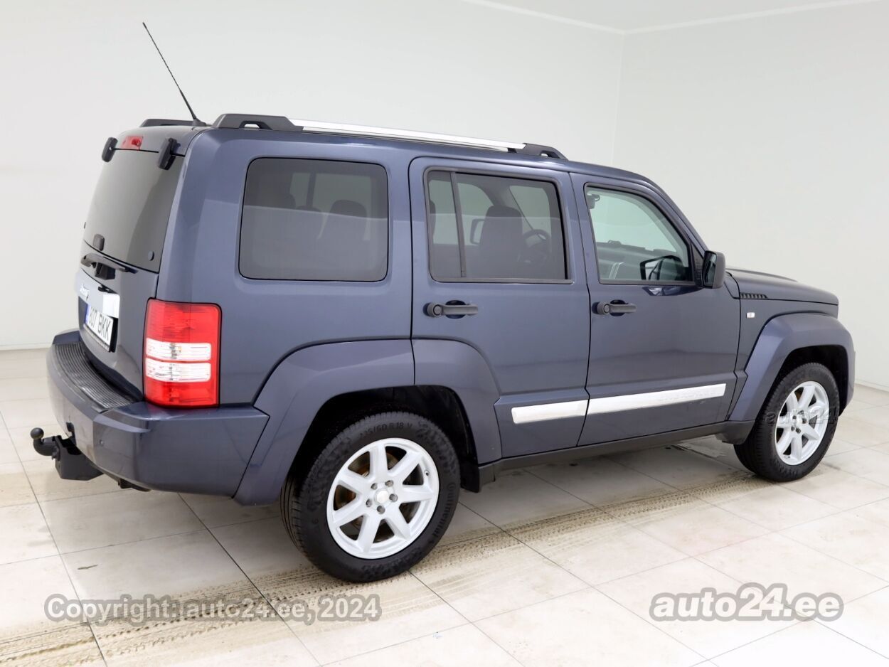 Jeep Cherokee Limited ATM 2.8 CRD 130 kW - Photo 3