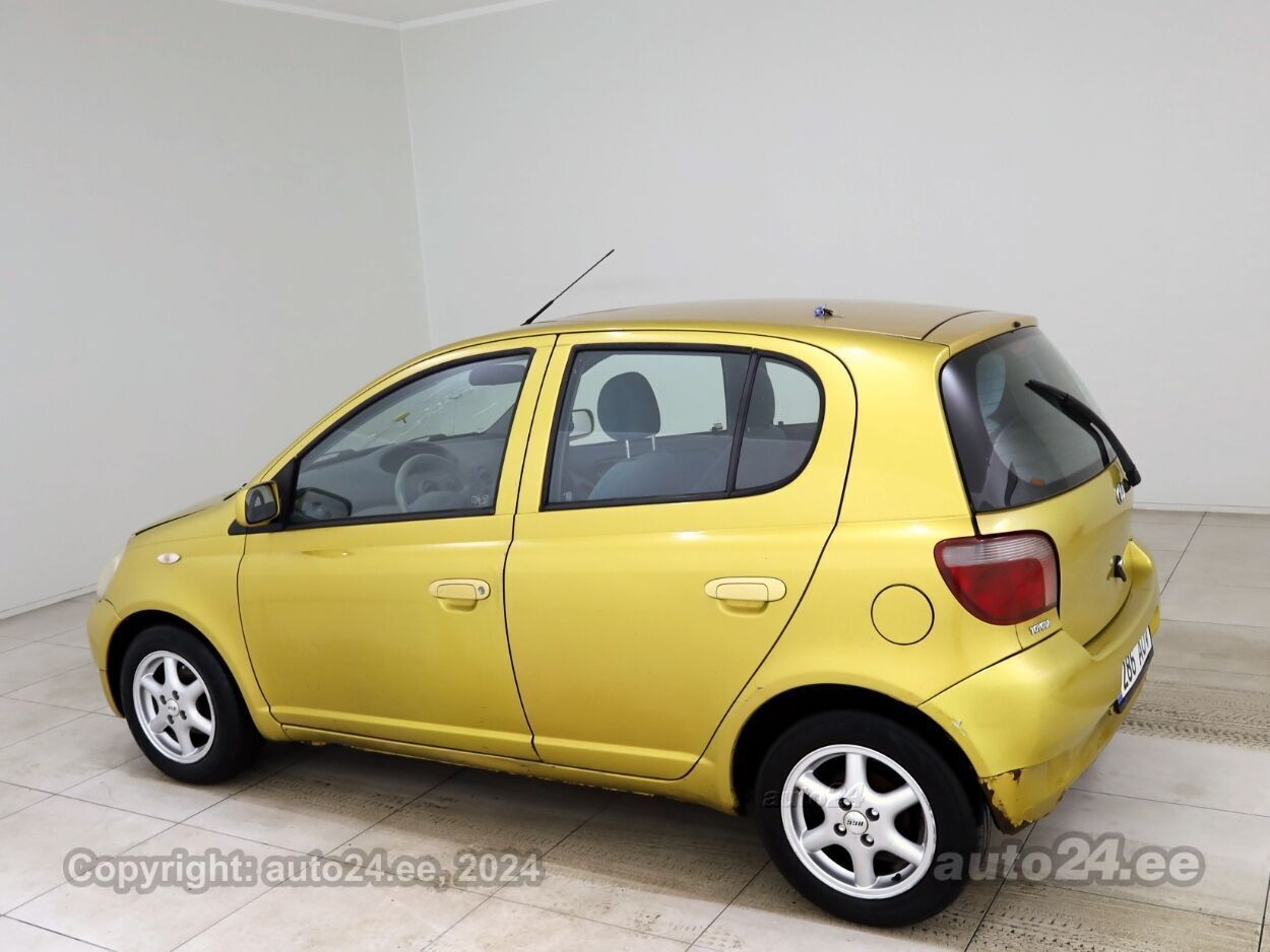 Toyota Yaris Linea Sol ATM 1.3 63 kW - Photo 4