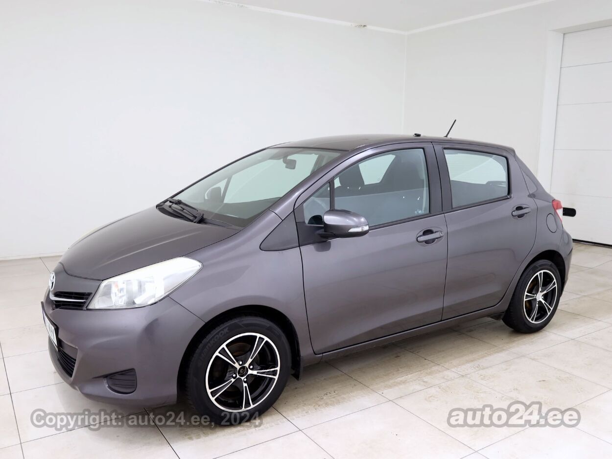 Toyota Yaris Linea Sol 1.3 73 kW - Photo 2