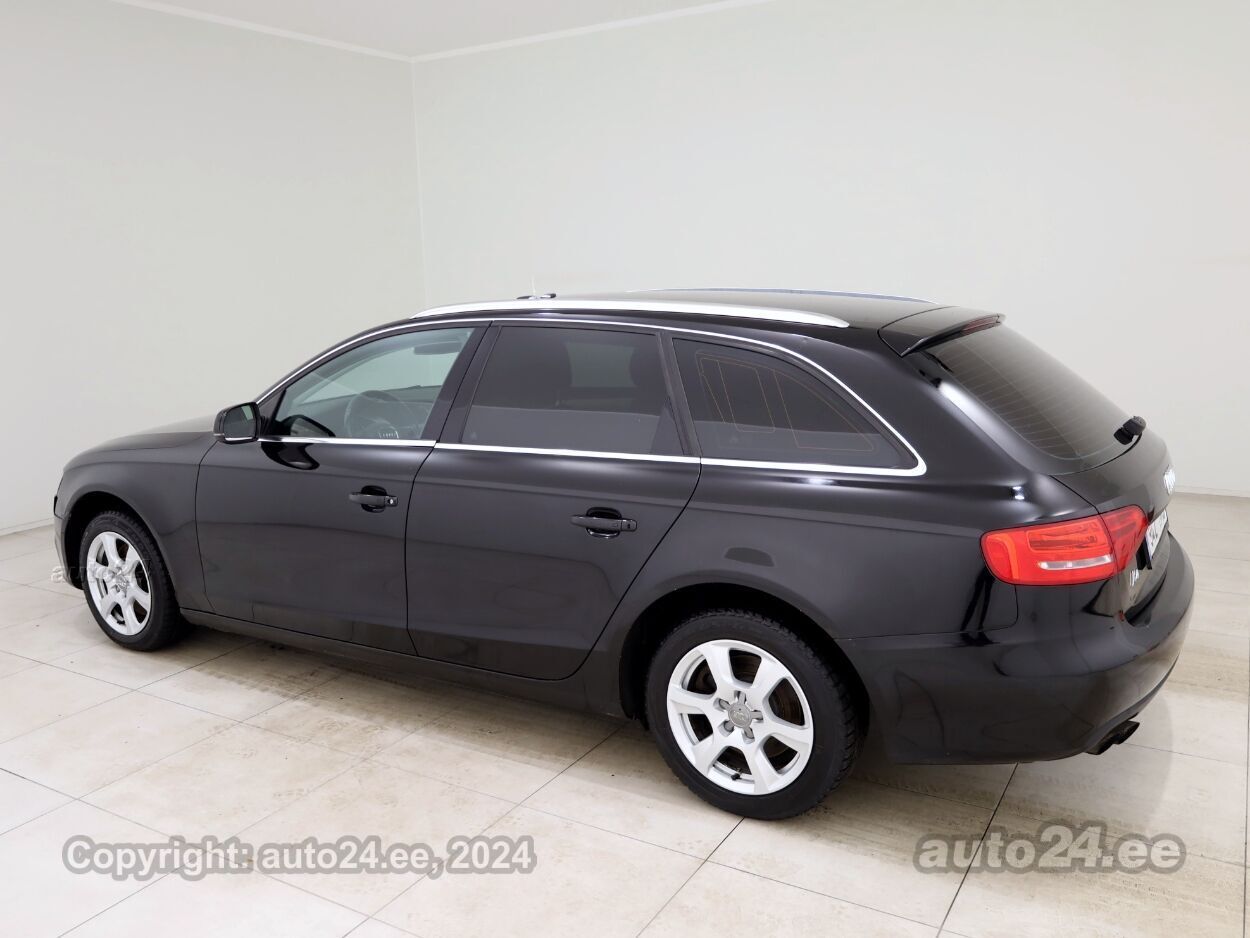 Audi A4 Avant Comfortline 1.8 118 kW - Photo 4