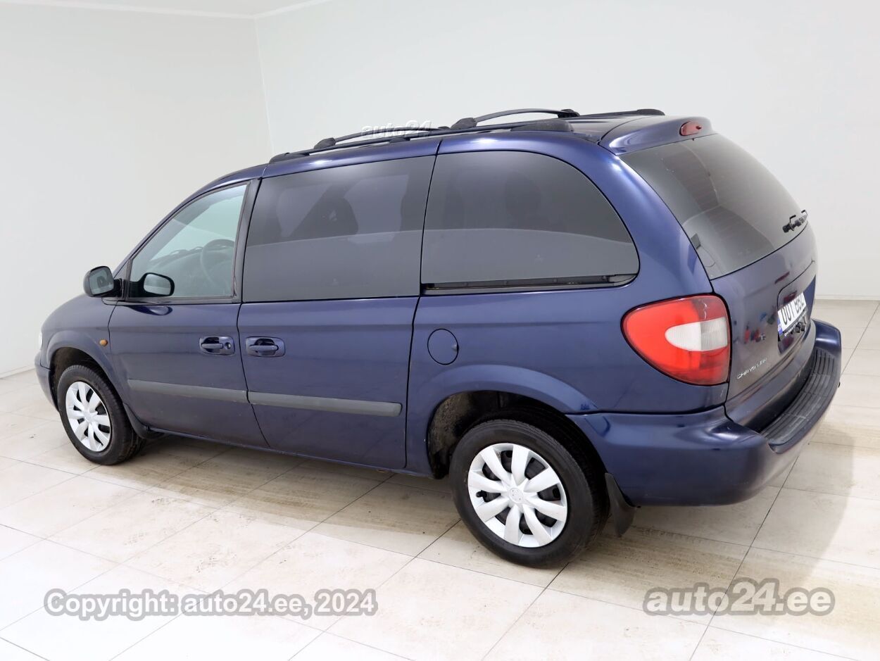 Chrysler Voyager Comfort ATM 2.8 CRD 110 kW - Photo 4