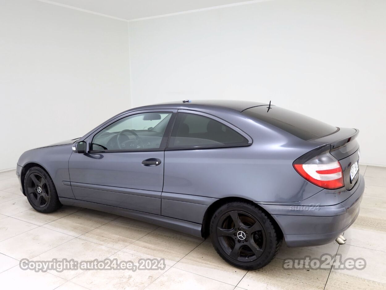 Mercedes-Benz C 200 Sportcoupe 2.1 CDI 90 kW - Photo 4