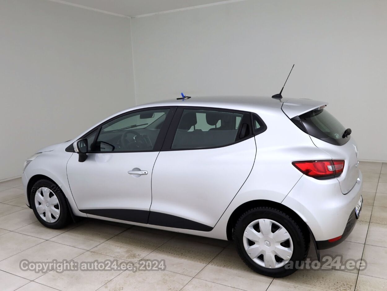 Renault Clio Elegance Facelift 1.1 54 kW - Photo 4