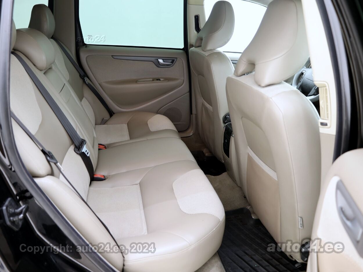 Volvo XC70 Summum Facelift 2.4 D5 120 kW - Photo 7