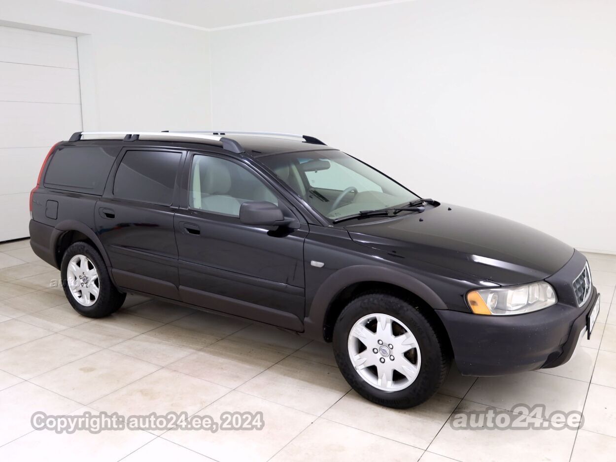 Volvo XC70 Summum Facelift 2.4 D5 120 kW - Photo 1