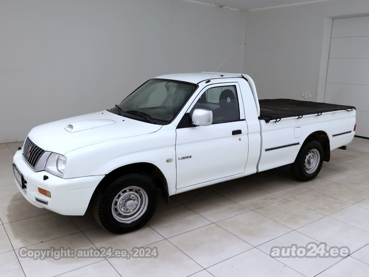 Mitsubishi L200 Pickup 2.5 Di-D 66 kW - Photo 2