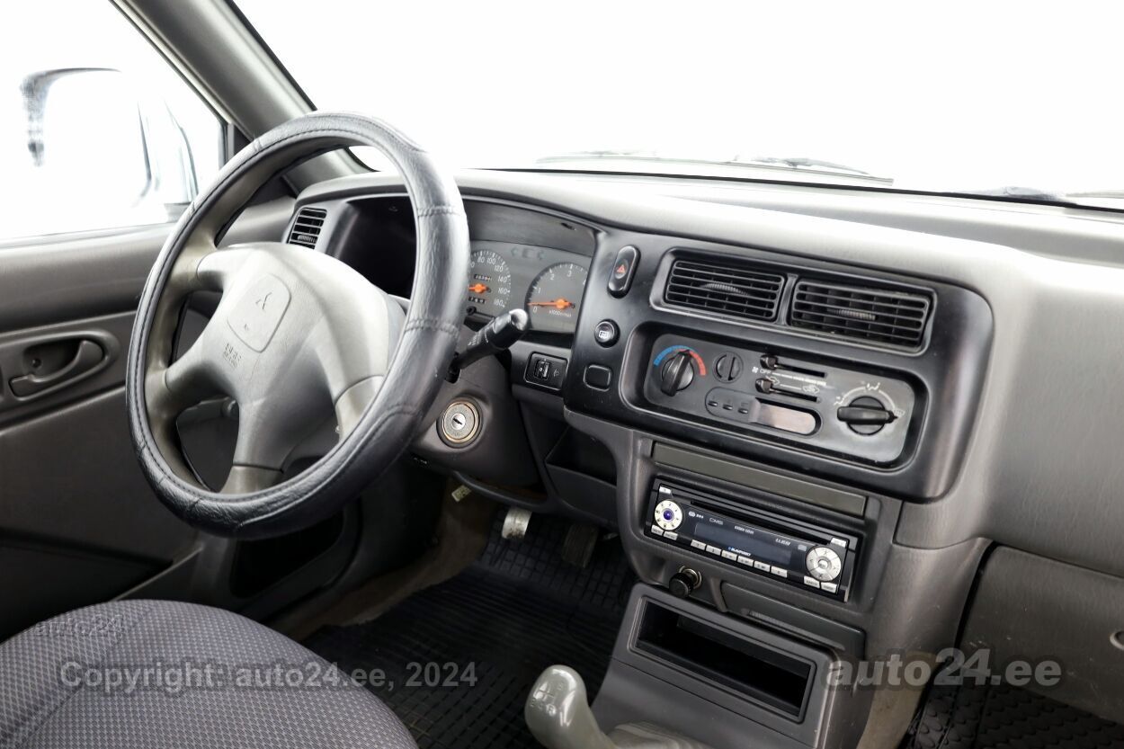 Mitsubishi L200 Pickup 2.5 Di-D 66 kW - Photo 5