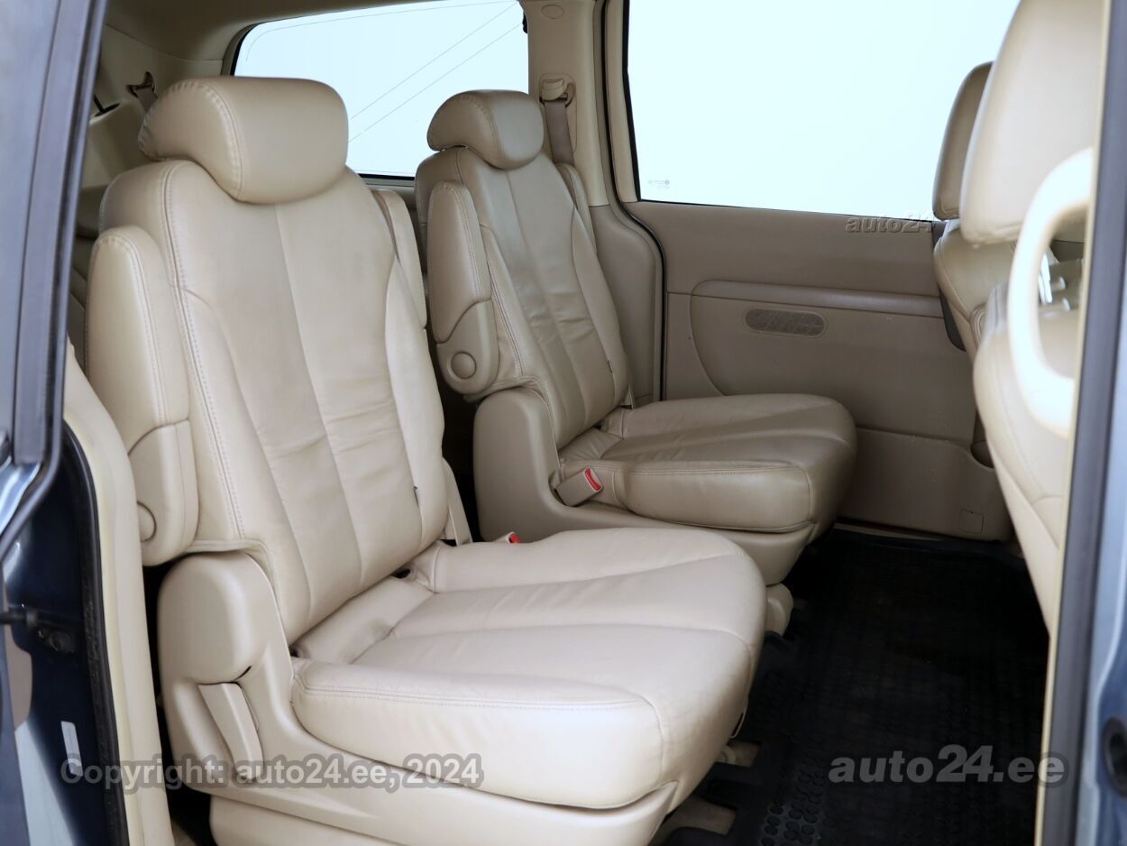 Kia Sedona Luxury ATM 3.8 182 kW - Photo 7