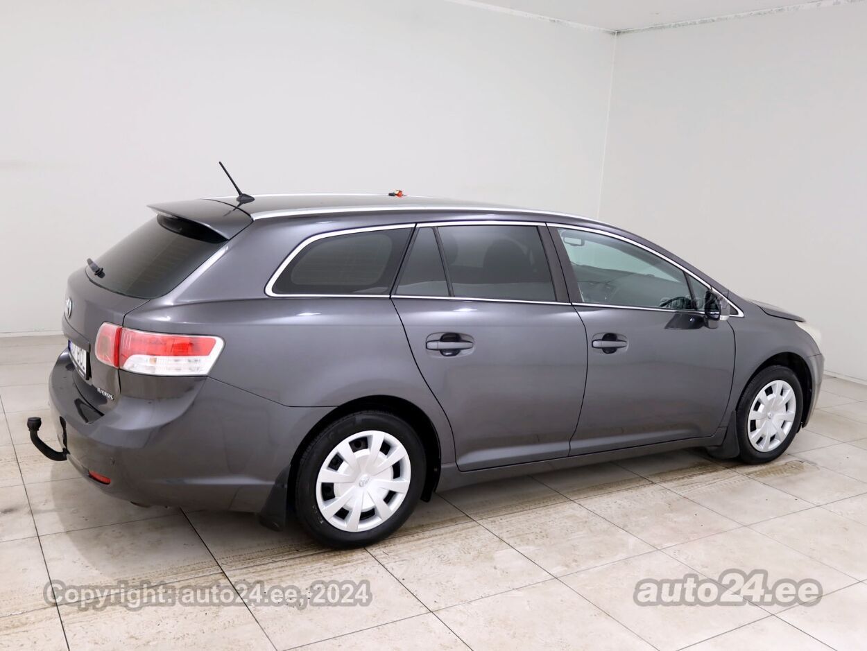 Toyota Avensis Linea Sol ATM 1.8 108 kW - Photo 3