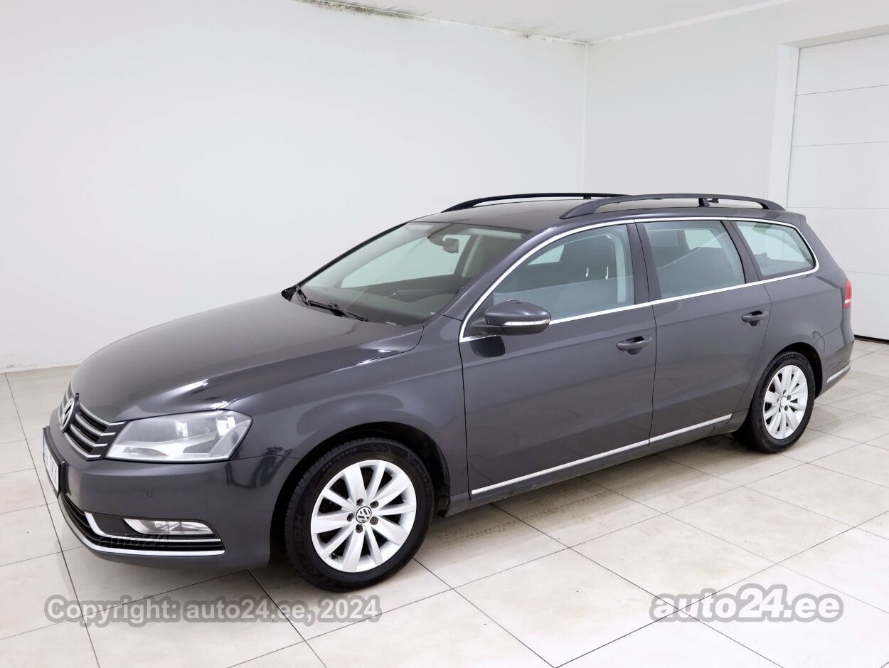 Volkswagen Passat Comfortline ATM 2.0 TDI 103 kW - Photo 2