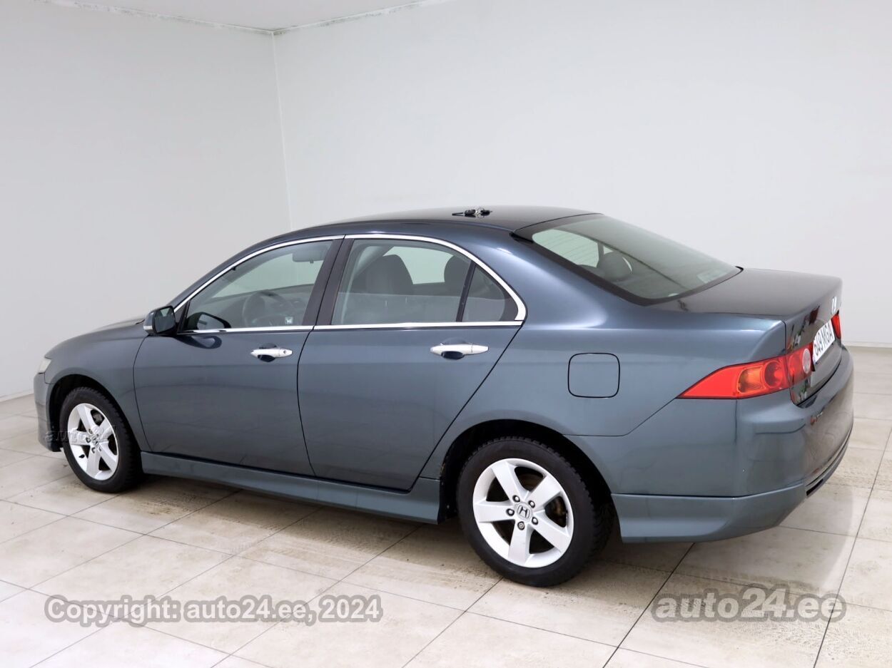 Honda Accord Type-S ATM 2.0 114 kW - Photo 4