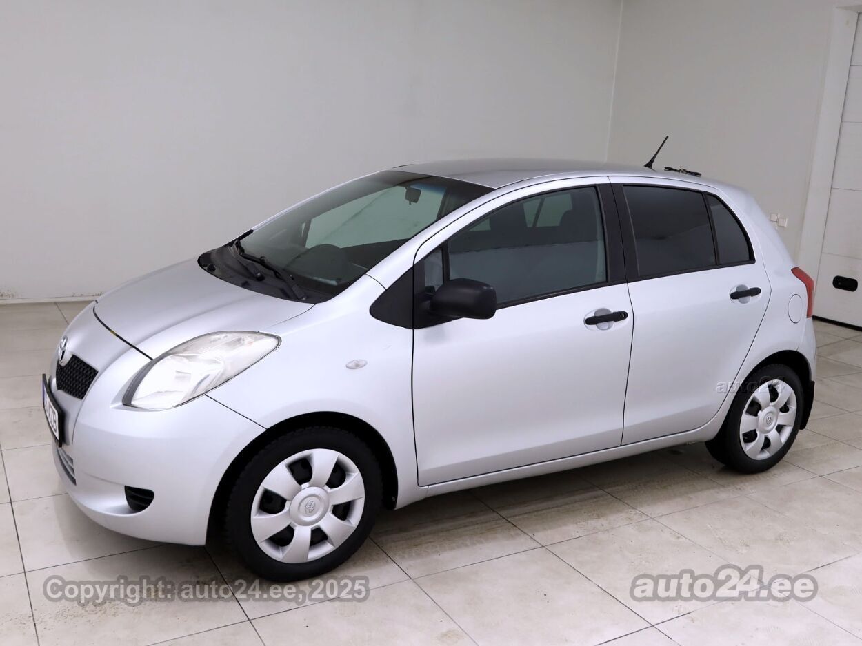 Toyota Yaris Linea Sol 1.3 64 kW - Photo 2