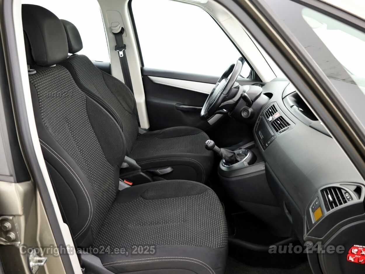 Citroen C4 Picasso Comfort 1.6 HDi 80 kW - Photo 6