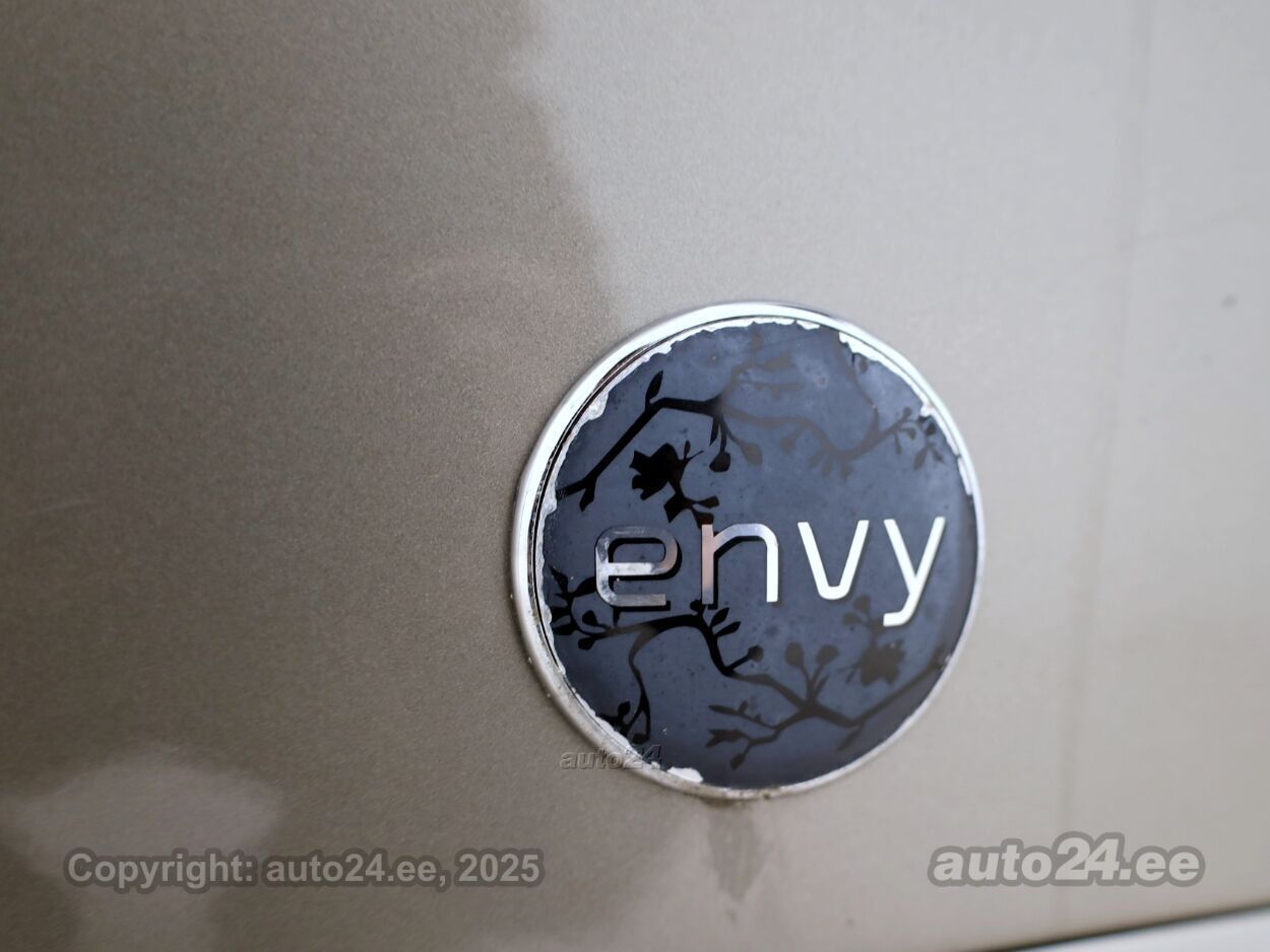 Peugeot 308 Envy 1.6 88 kW - Photo 8