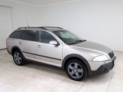 Skoda Octavia Scout 4x4 Highline 2.0 TDI 103kW