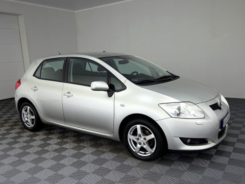 Toyota Auris Linea Sol ATM 1.6 91kW
