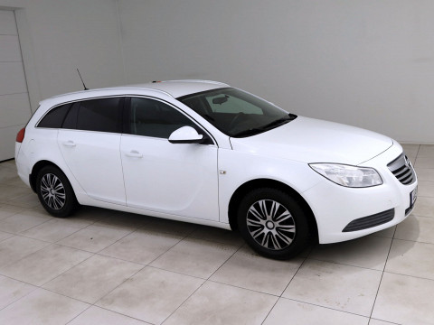 Opel Insignia Sports Tourer - Photo