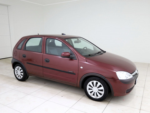 Opel Corsa Comfort Facelift - Photo