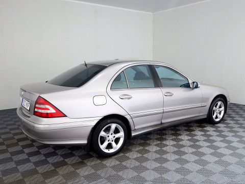 Mercedes-Benz C 200 Avantgarde ATM 1.8 Kompressor 120kW