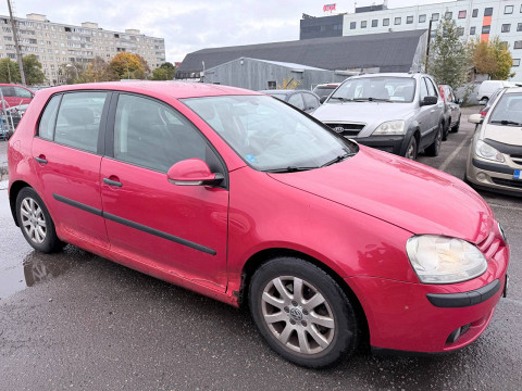 Volkswagen Golf Comfortline ATM 1.6 85kW