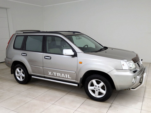 Nissan X-Trail Offroad 4x4 - Photo