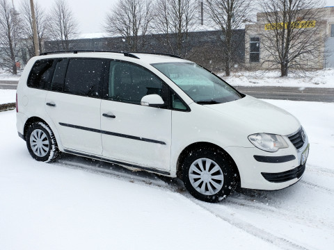 Volkswagen Touran Facelift - Photo