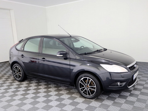 Ford Focus Ghia Facelift 1.6 74kW