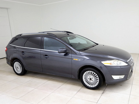 Ford Mondeo Comfort ATM - Photo