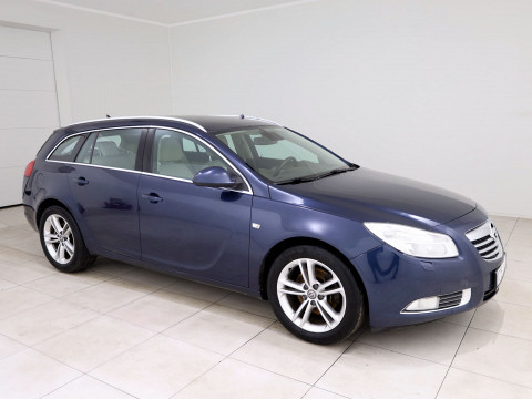 Opel Insignia Elegance - Photo